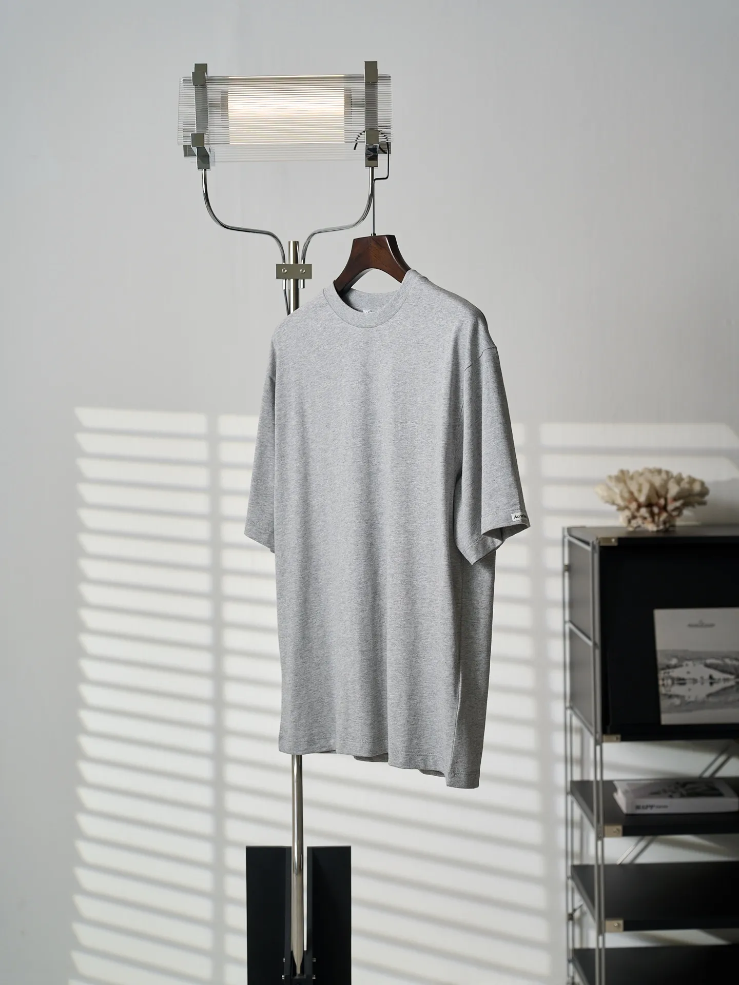 【 】Acne Studios T 【In Stock】XS S M L ：24 185G ：32 1×1 G 24 ， ， Breathable ， 。32 1×1 ， 。 ， ， 。 ， ， ， 。 ， ， 。 ， ， 。 A ， ， ， ， ， 。